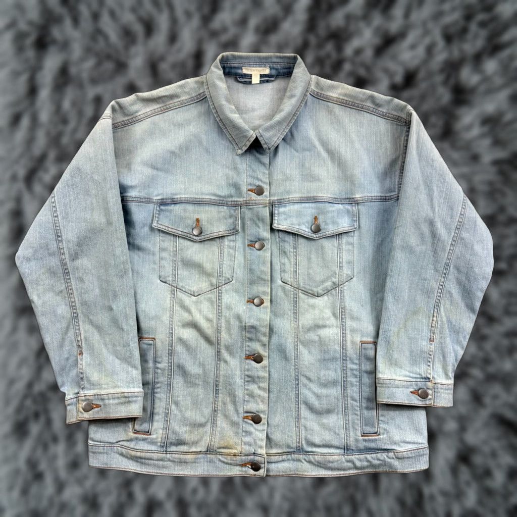 Eileen Fisher Eileen Fisher Denim Jacket Women M Light Blue Button Up Trucker Y2K Outdoor Casual Modern Basic Jacket Mens Womens Girls Size M / US 6-8 / IT 42-44 - 1 Thumbnail