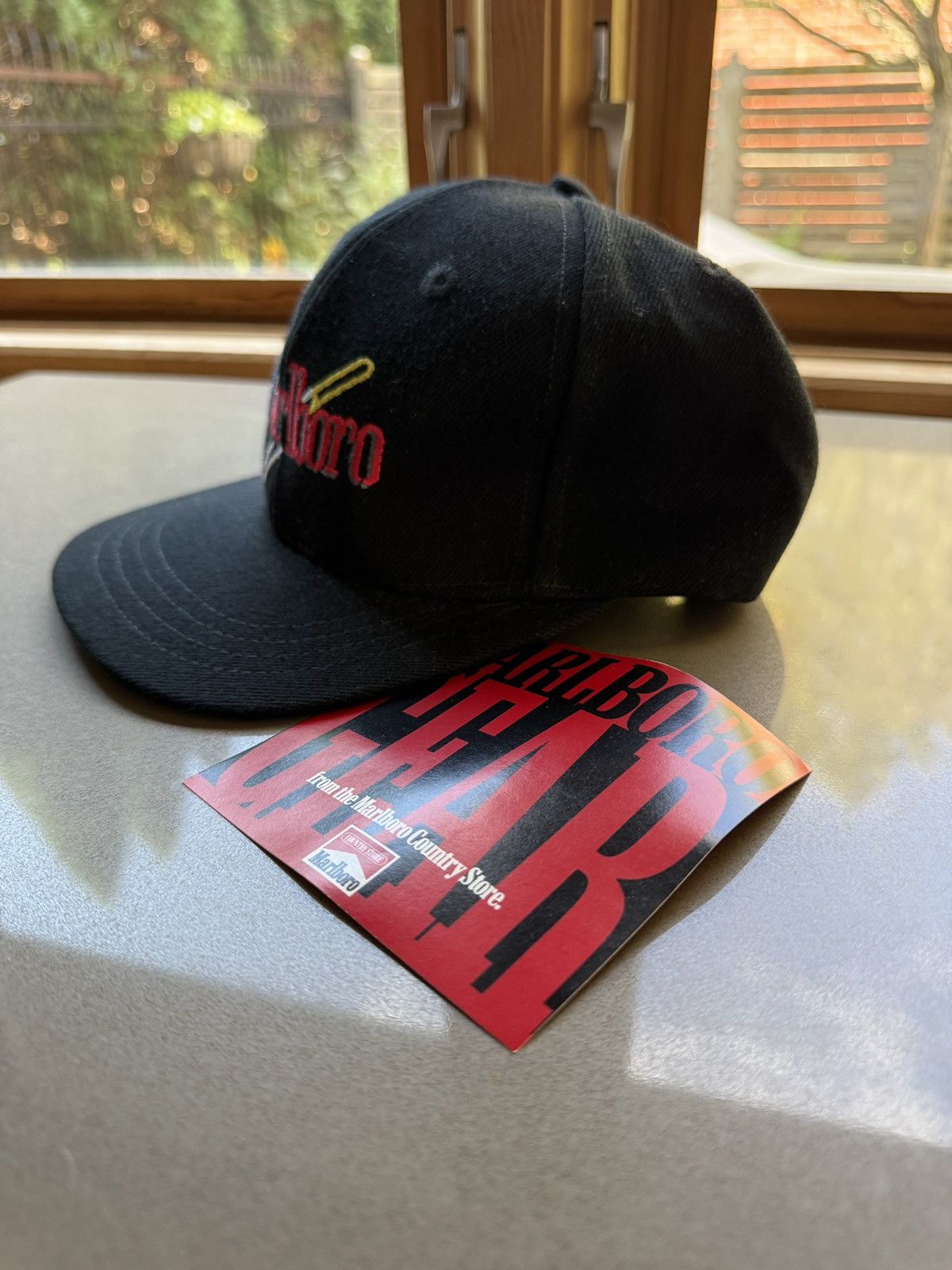 Vintage NWT Vintage 90s Marlboro Embroidered Strapback Hat Size ONE SIZE - 3 Thumbnail