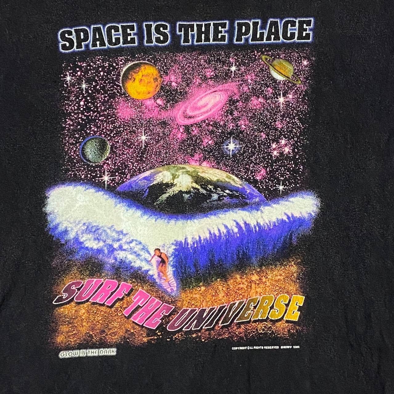 Other Vintage glow in the dark space is the place Size US L / EU 52-54 / 3 - 2 Thumbnail