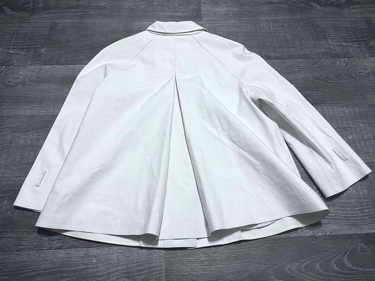 Prada Women's Prada Linea Rossa Waterproof Trench Short Coat Size S / US 4 / IT 40 - 7 Thumbnail
