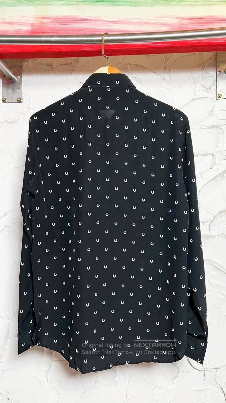 Saint Laurent Paris Saint Laurent Paris size 37 Mulberry silk horseshoe shirt Size US S / EU 44-46 / 1 - 8 Thumbnail