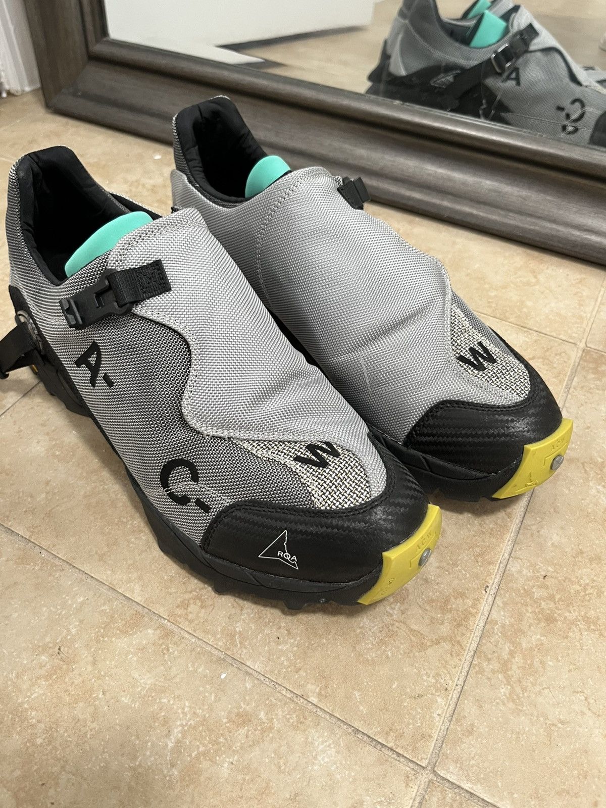 A-COLD-WALL* × ROA A-COLD-WALL x ROA Minar grey/black Size US 10 / EU 43 - 2 Thumbnail