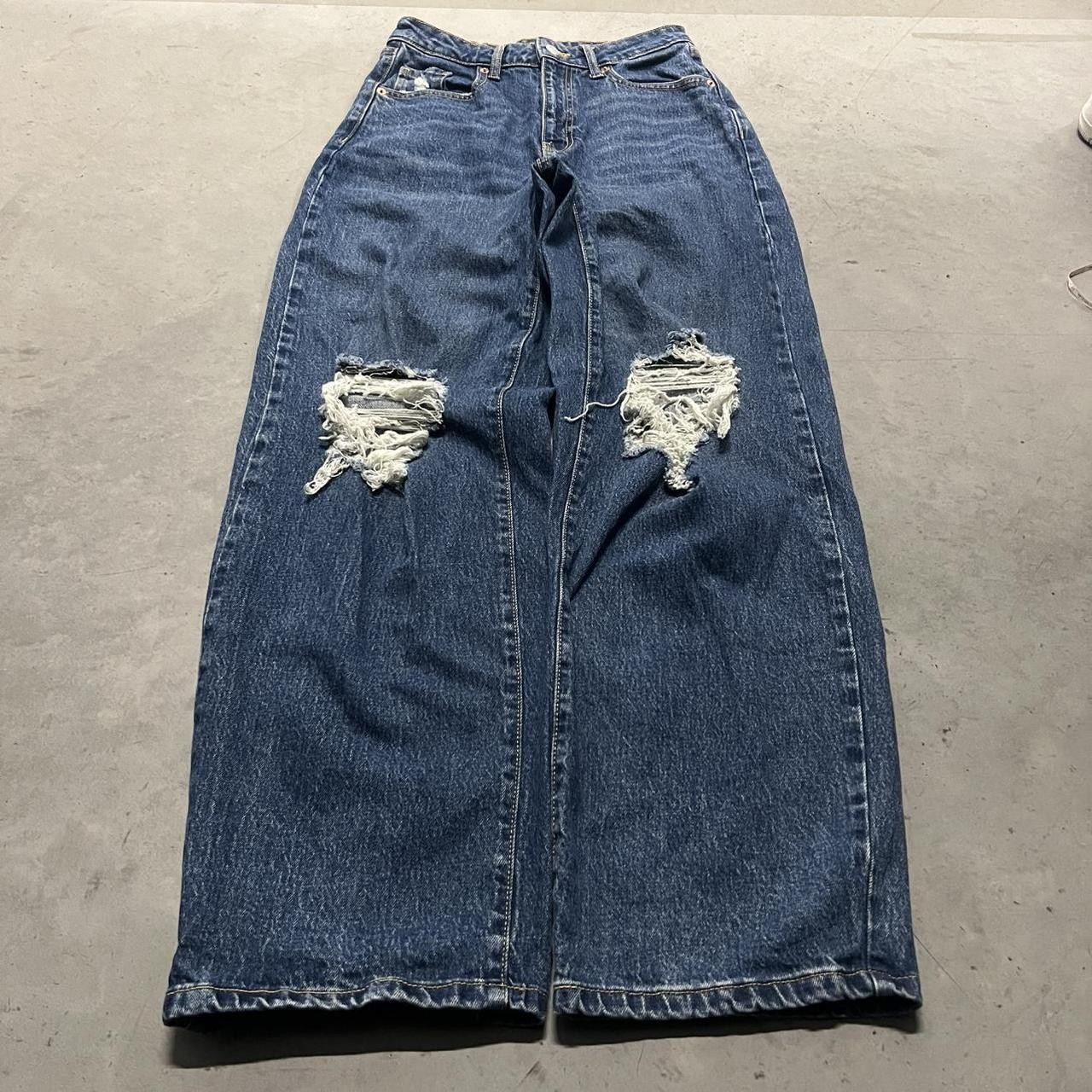 Vintage Vintage Y2K/2000s Super high-rise Baggy Dark wash Ripped Distressed Denim Jeans! Size US 26 / EU 42 - 1 Thumbnail