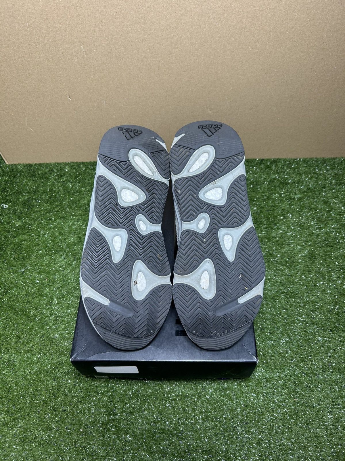Yeezy Adidas yeezy boost 700 Salt Size US 10 / EU 43 - 9 Thumbnail