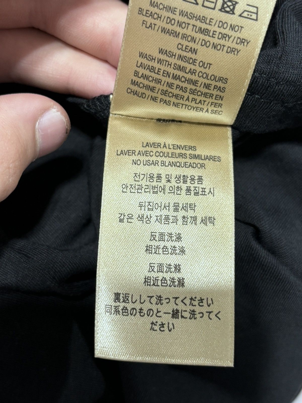 Burberry BURBERRY London, England Black Tee Size US L / EU 52-54 / 3 - 8 Thumbnail