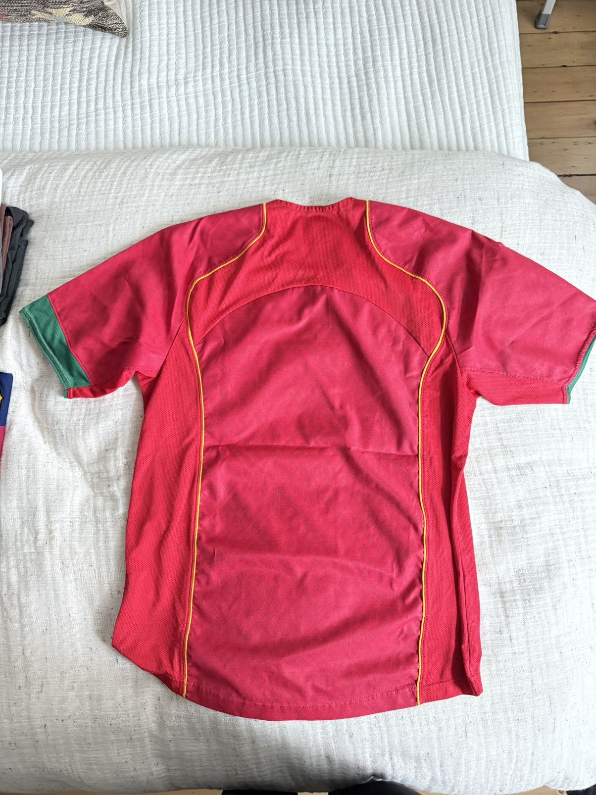Nike Portugal National Team Jersey Size US M / EU 48-50 / 2 - 2 Thumbnail