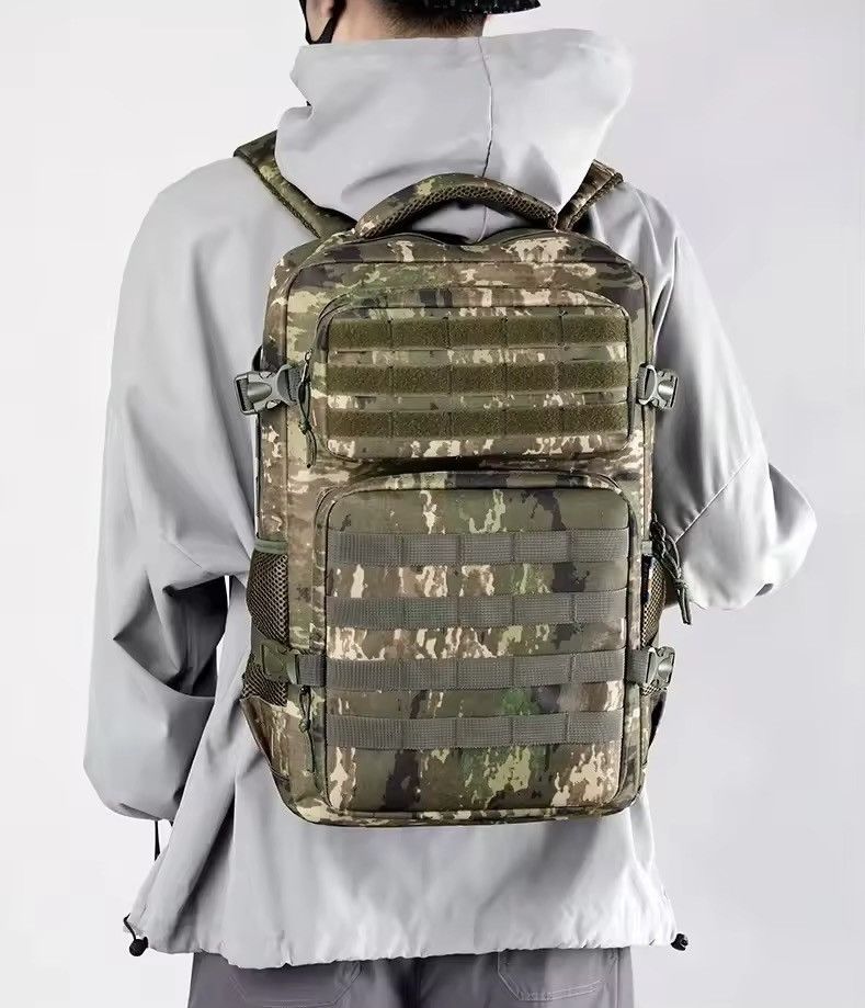 Other Canvas Utility Large Khaki Camouflage Travel Backpack Size ONE SIZE - 1 Thumbnail