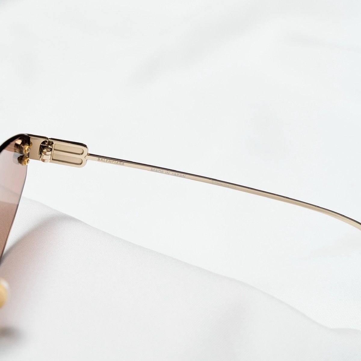 Balenciaga BALENCIAGA BB0486S 004 SUNGLASSES Size ONE SIZE - 4 Thumbnail