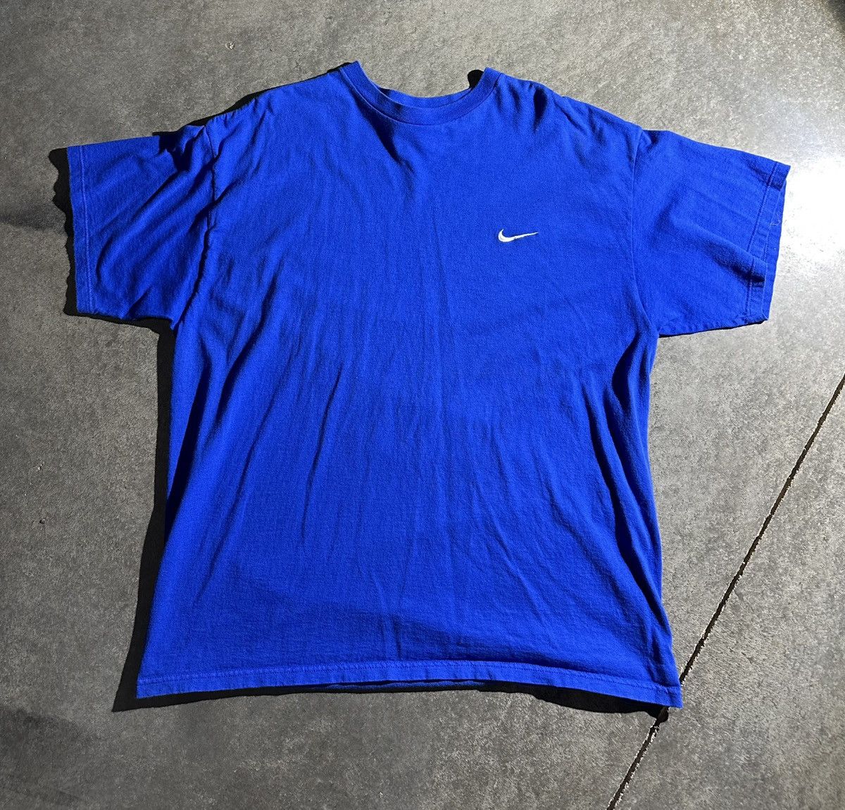 Nike Vintage 90s Nike Swoosh T-Shirt Size US XL / EU 56 / 4 - 1 Thumbnail