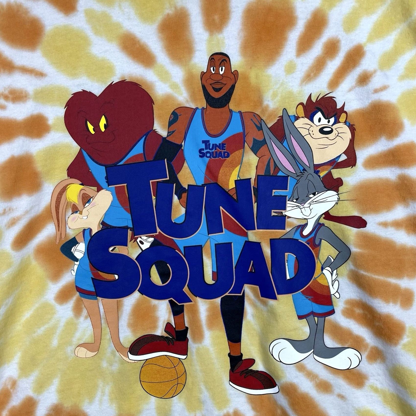 Nike Nike Space Jam Shirt Mens XL T-Shirt Orange Crew Neck Graphic Print Tune Squad Bugs Bunny Daffy Duck Tweety LeBron James A New Legacy 90s Retro Sports Size US XL / EU 56 / 4 - 3 Thumbnail
