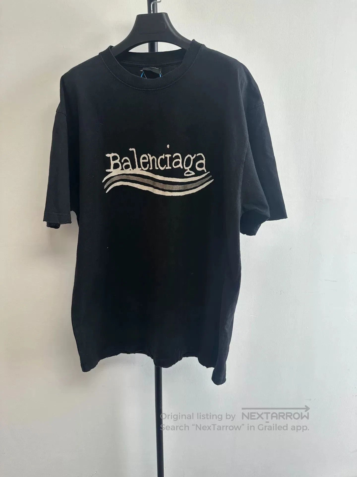 Balenciaga Balenciaga Letter Print Crew Neck Black T-Shirt. Size XS / US 0-2 / IT 36-38 - 1 Thumbnail