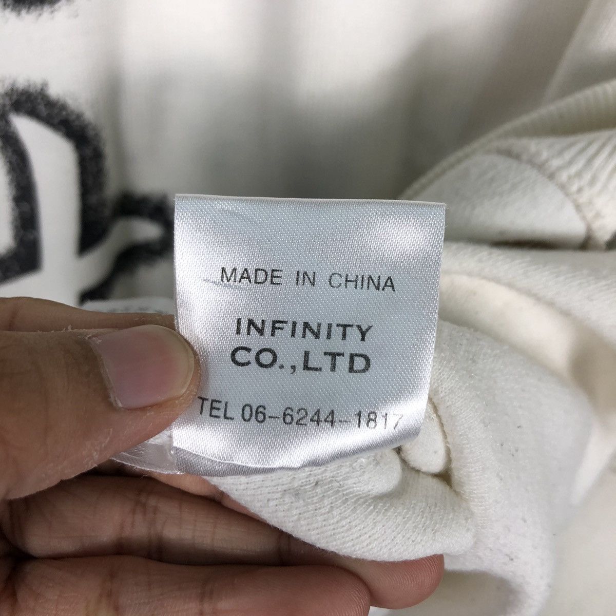 Japanese Brand Infinity Sport Vintage Sweatshirt Jumper Big Logo Rare Size US S / EU 44-46 / 1 - 15 Thumbnail