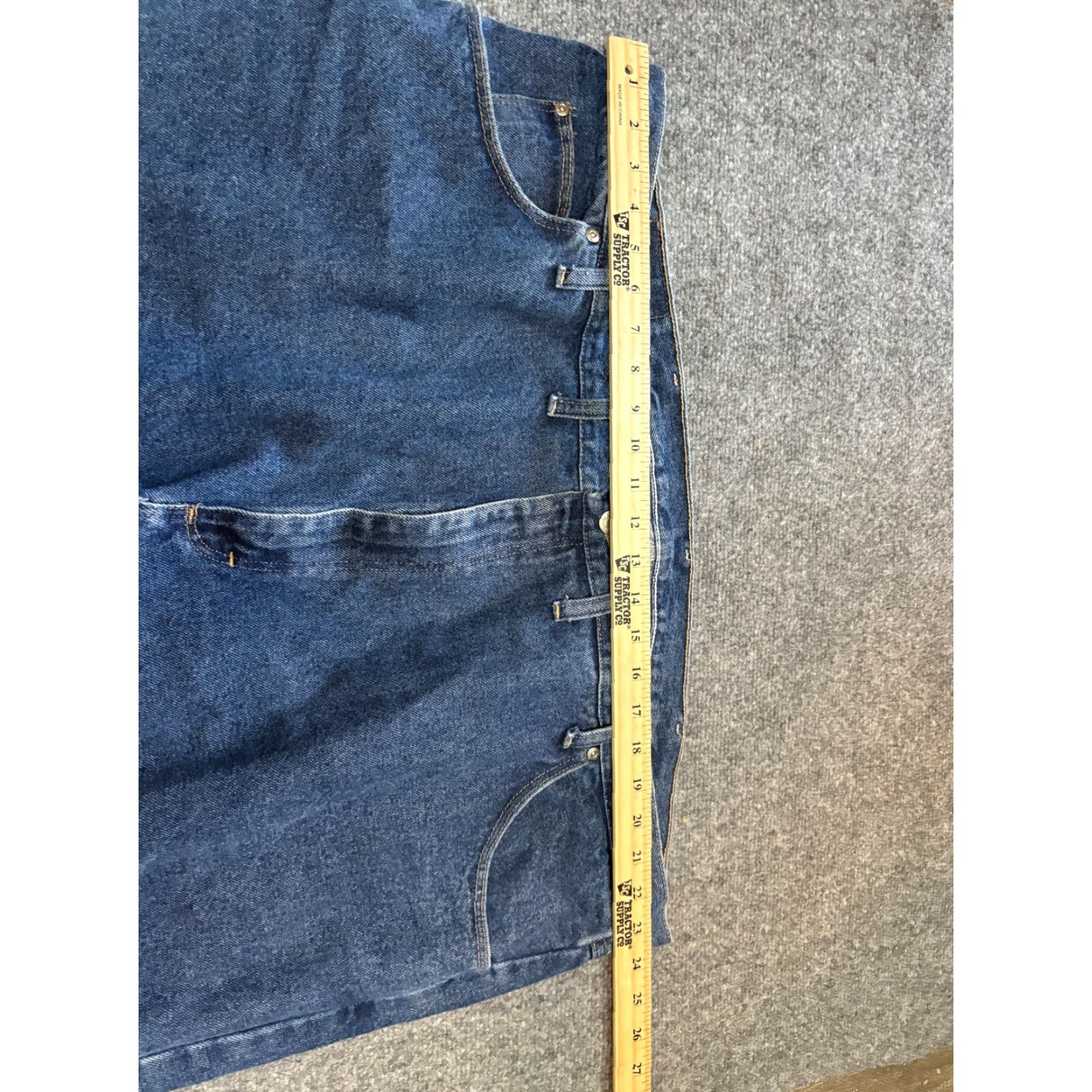 Wrangler Wrangler Jeans Mens 48 x 30 Dark Blue Relaxed Fit Denim Straight USA Cowboy Southwestern USA Jeans Mens 48 x 30 Regular Inseam 30 Size US 32 / EU 48 - 3 Thumbnail