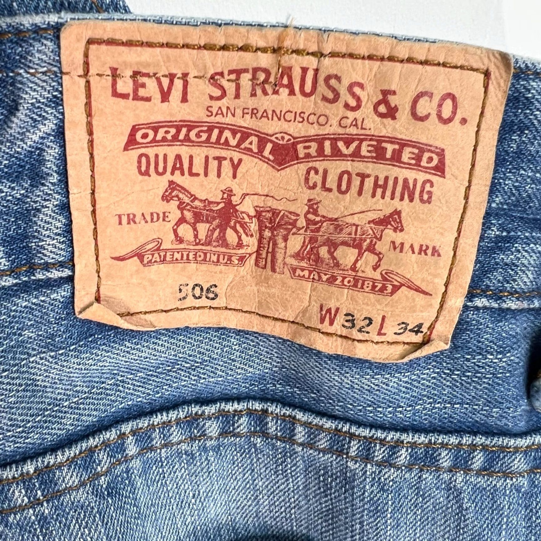 Levi's VINTAGE Levi's 506 Bib Shorts Women's Size 32 Blue Denim 80s 90s Festival Bohemian Designer Made in France Women Vintage-style Bib Short Size 24" / US 00 / IT 34 - 5 Thumbnail