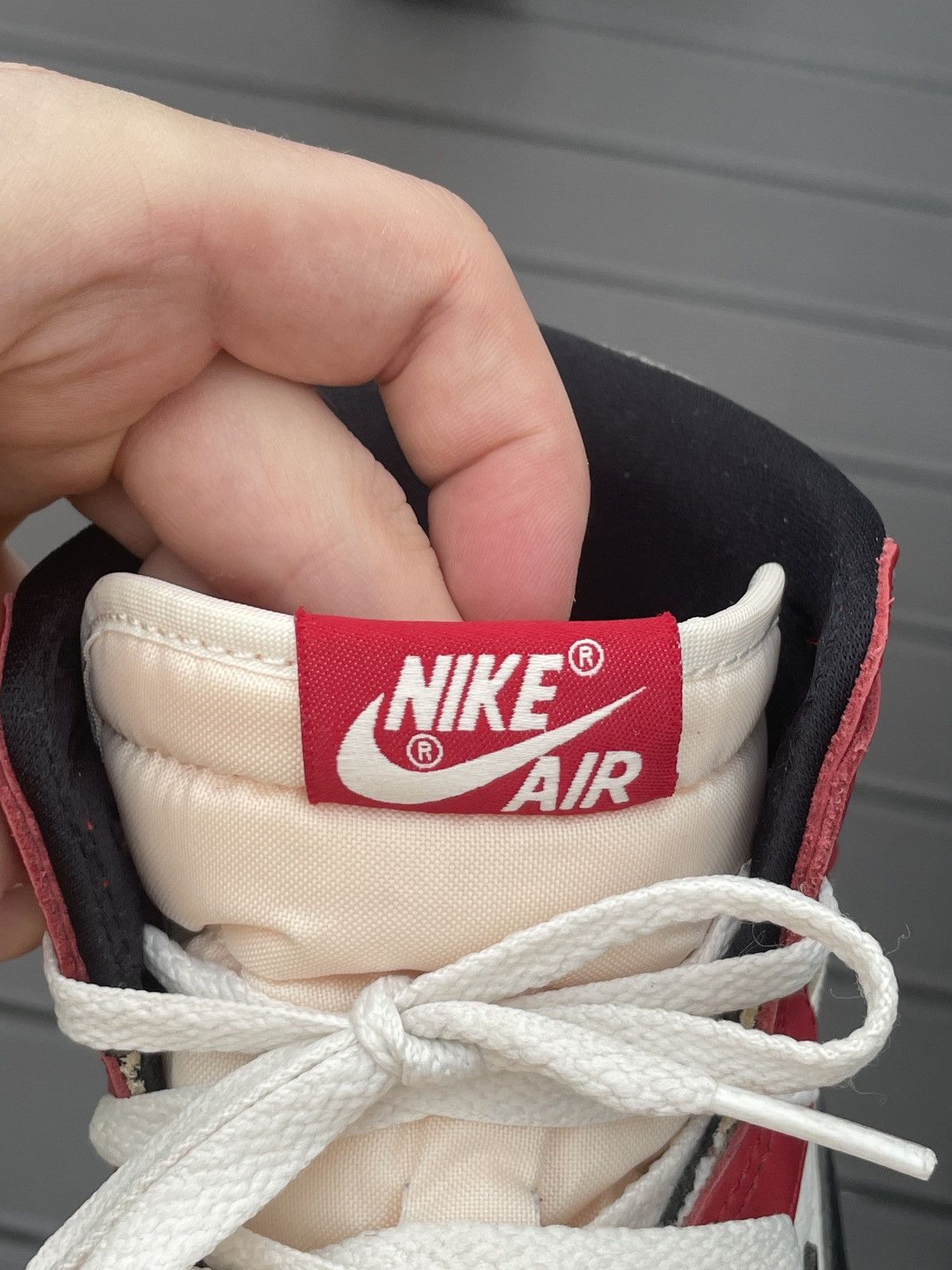 Jordan Brand Jordan 1 Retro High OG Lost & Found Size US 10 / EU 43 - 7 Thumbnail