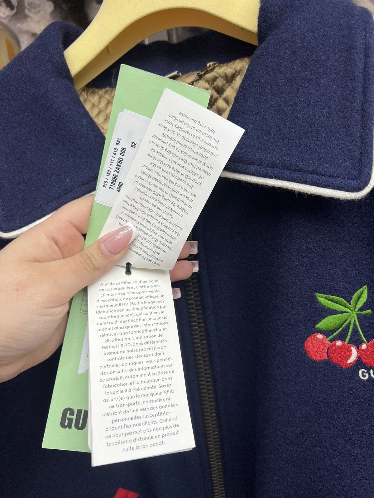 Gucci Gucci Cherry Navy Bomber Jacket Size US M / EU 48-50 / 2 - 13 Thumbnail