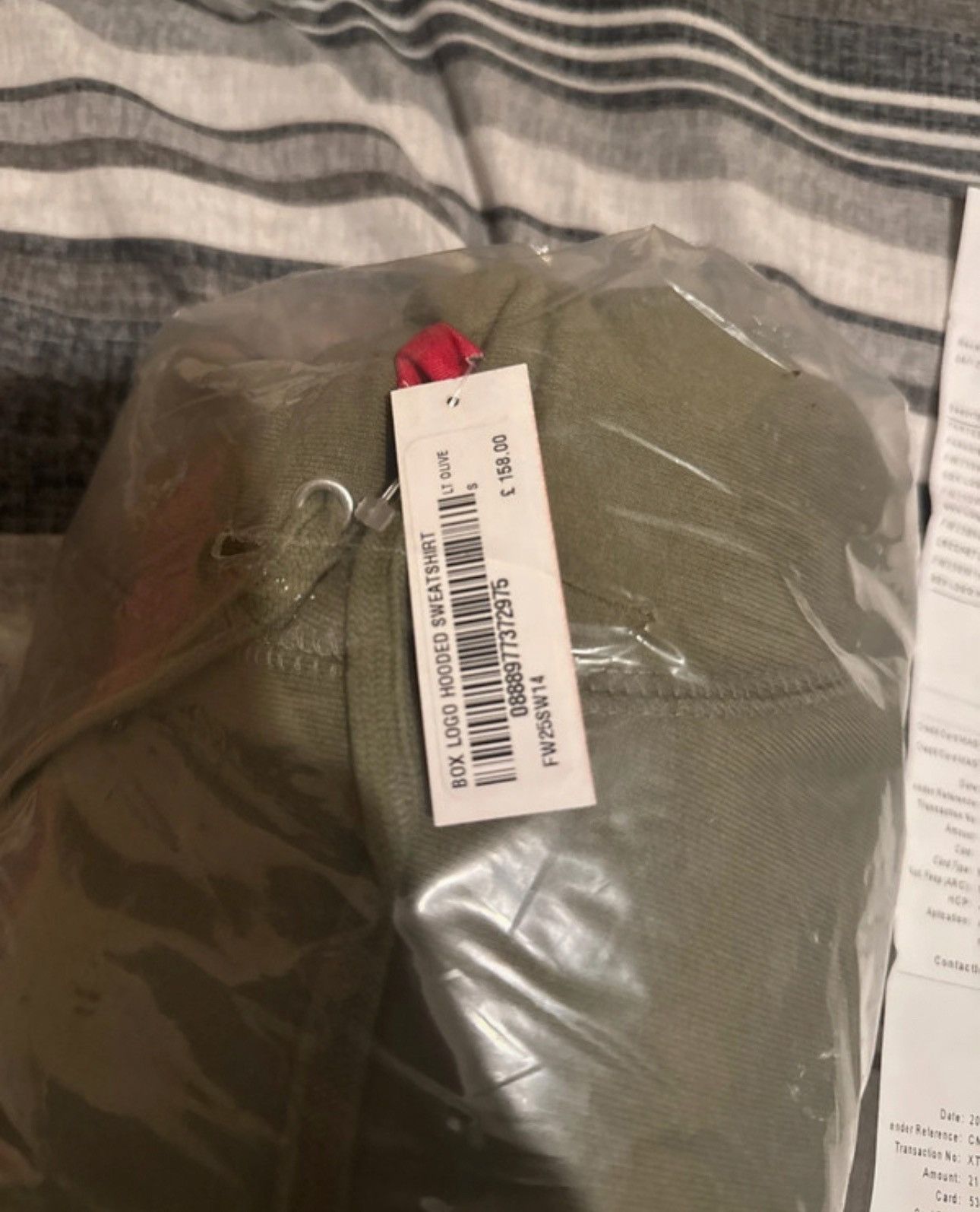 Supreme Supreme Olive Box Logo Hoodie Size US S / EU 44-46 / 1 - 3 Thumbnail