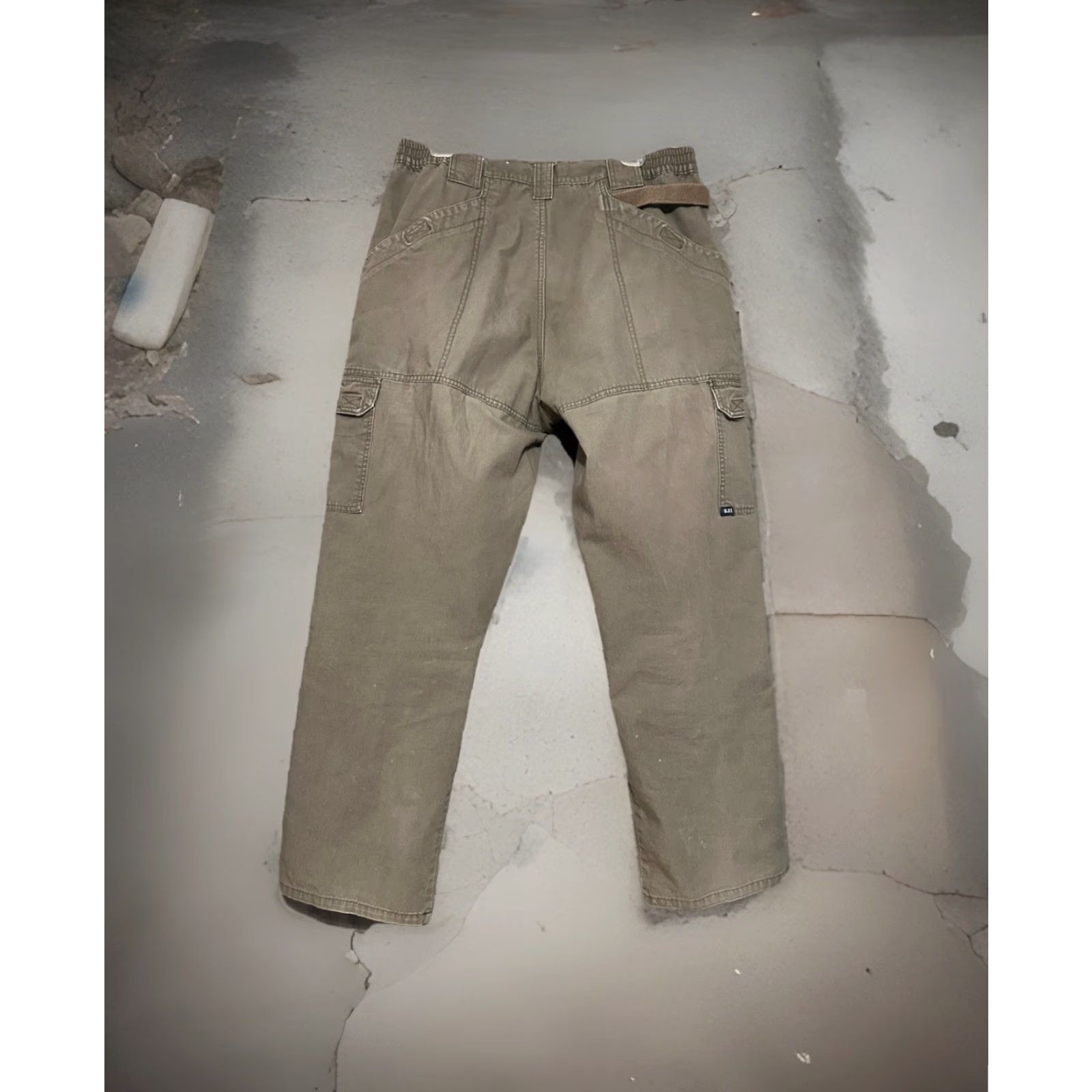 Vintage 5.11 Tactical Gray Tone Cargo Pants Men 34x30 Street Police Style Workwear Pants by 5.11 Tactical Size US 34 / EU 50 - 4 Thumbnail