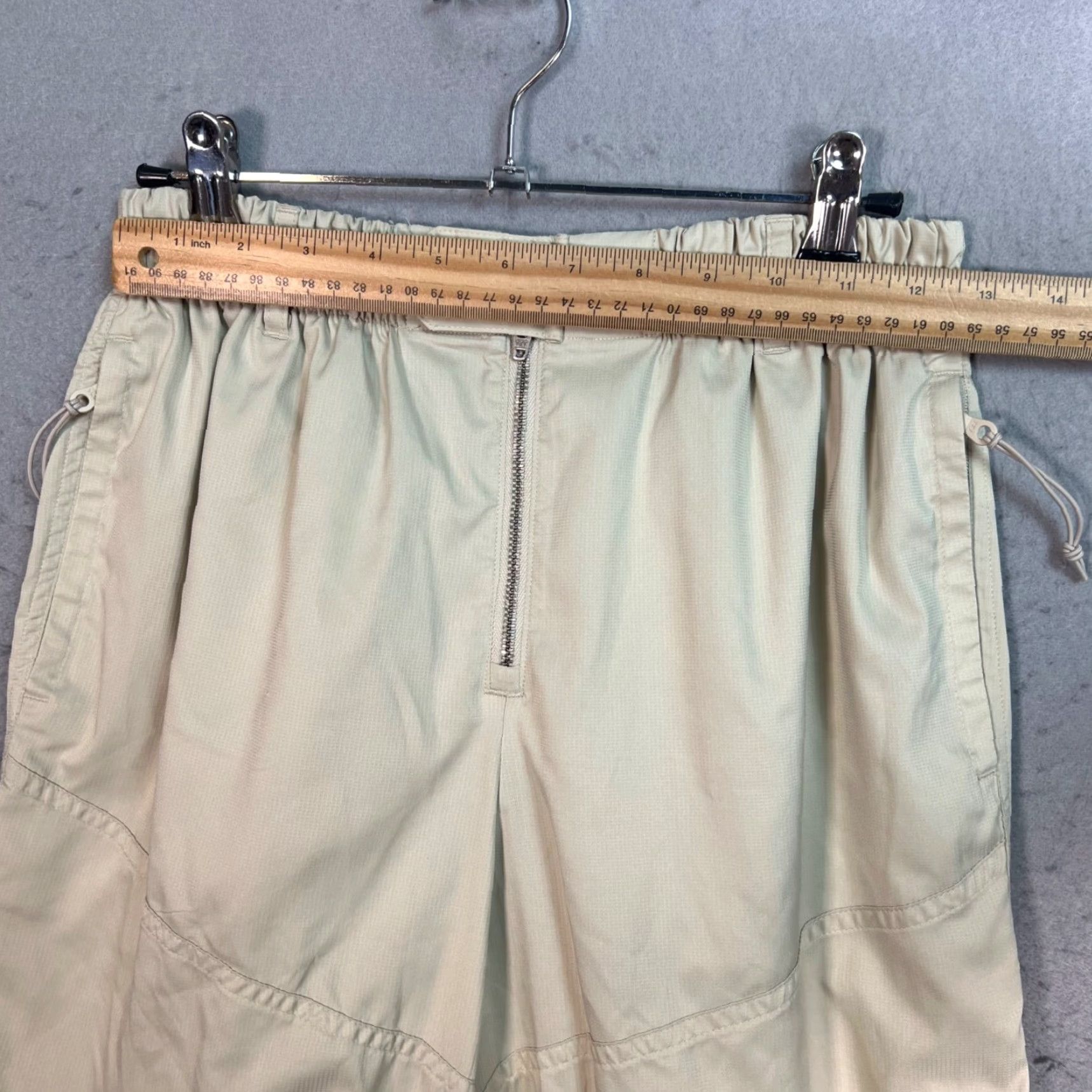 Girlfriend Collective Girlfriend Collective Beige Cargo Joggers Pants Womens XS Recycled Polyester Size 26" / US 2 / IT 38 - 4 Thumbnail