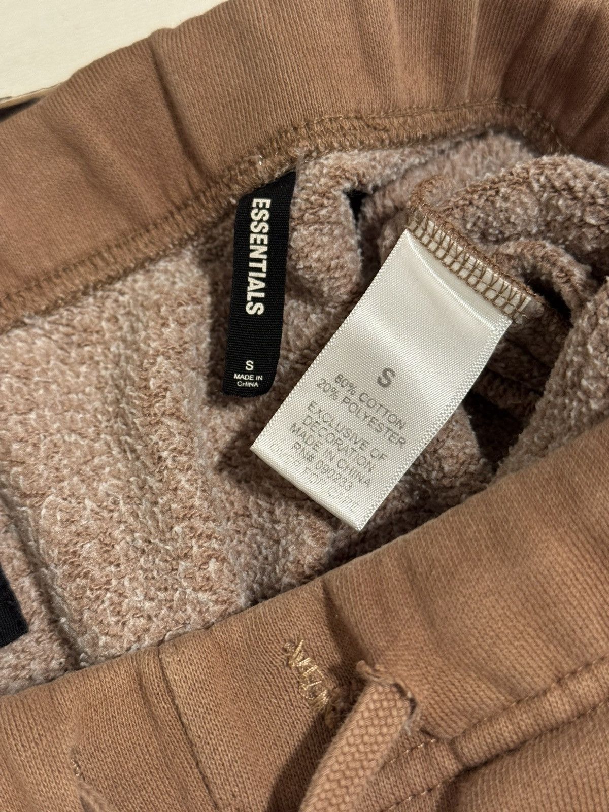 Fear of God OG Fear of God Essentials Sweatpants Tan SZ Medium🔥 Size US 32 / EU 48 - 12 Thumbnail