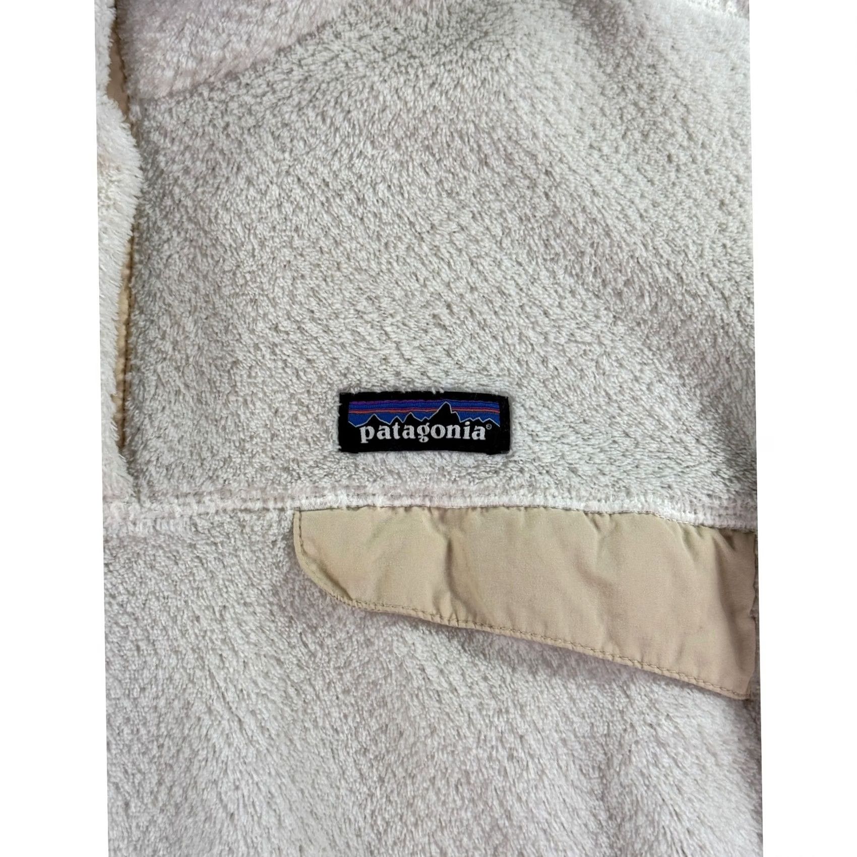 Patagonia Patagonia Re-Tool Snap-T Fleece Pullover Womens Large Cream Polartec Logo Size L / US 10 / IT 46 - 3 Thumbnail