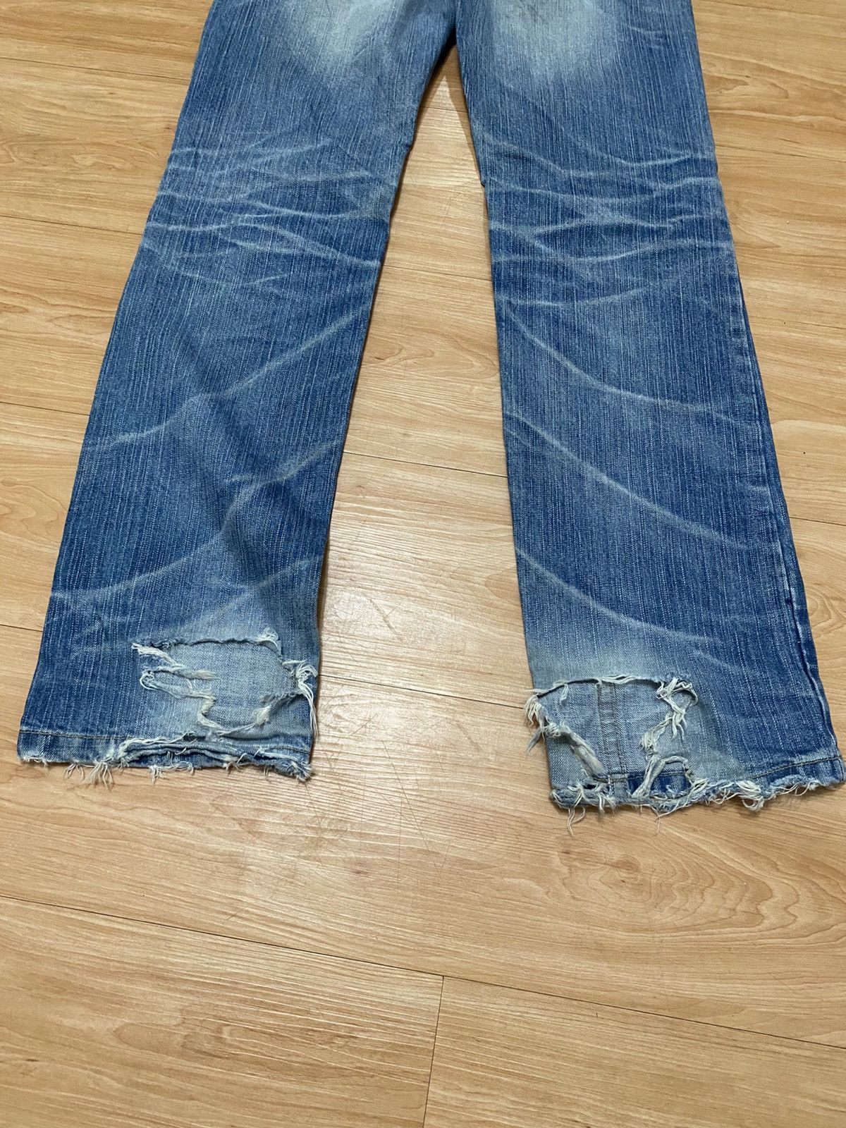 Seditionaries Japanase brand a.v.h jeans distressed denim faded Size US 32 / EU 48 - 10 Thumbnail