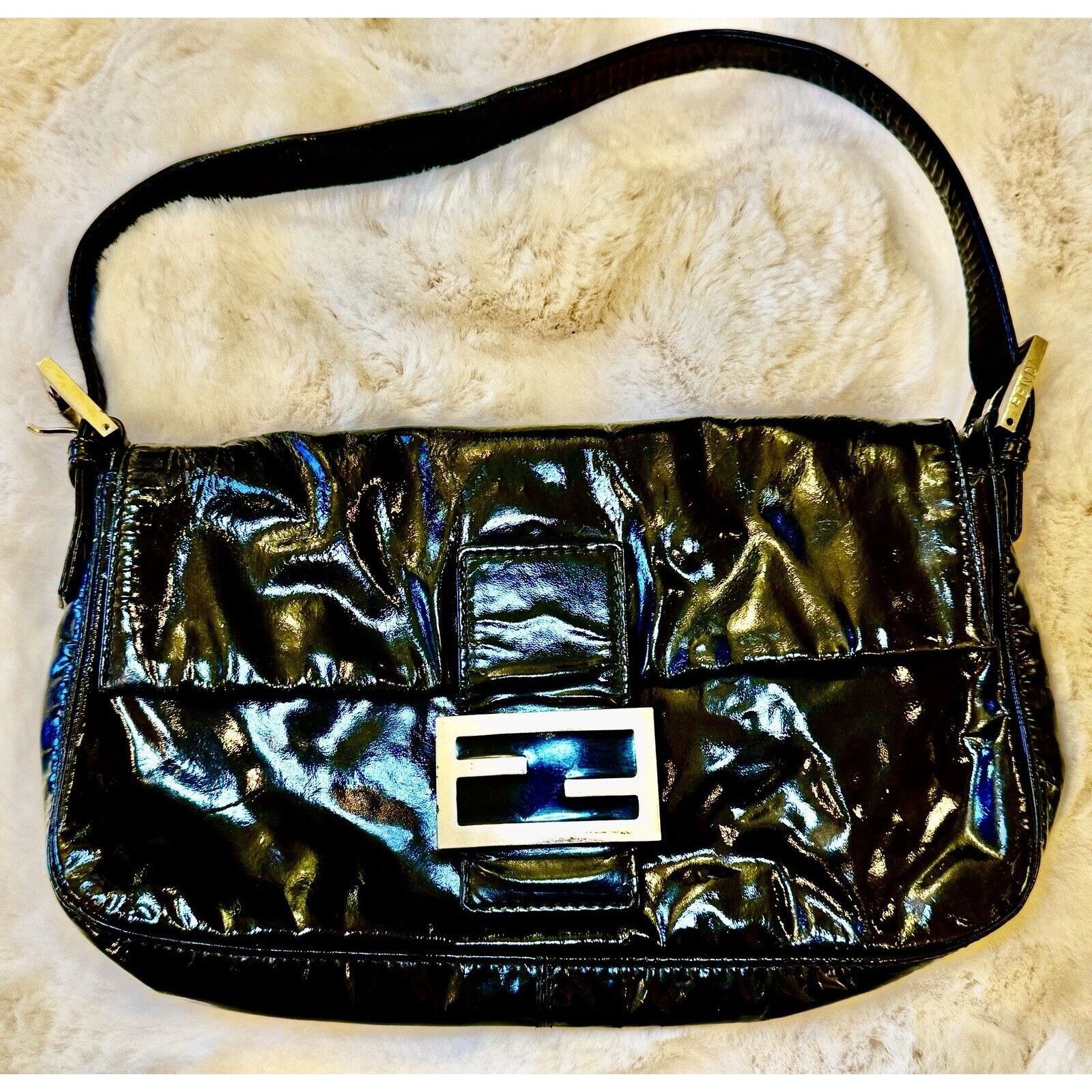 Fendi Vintage Rare Black Patent Leather FENDI BAGUETTE Handbag Size ONE SIZE - 7 Thumbnail
