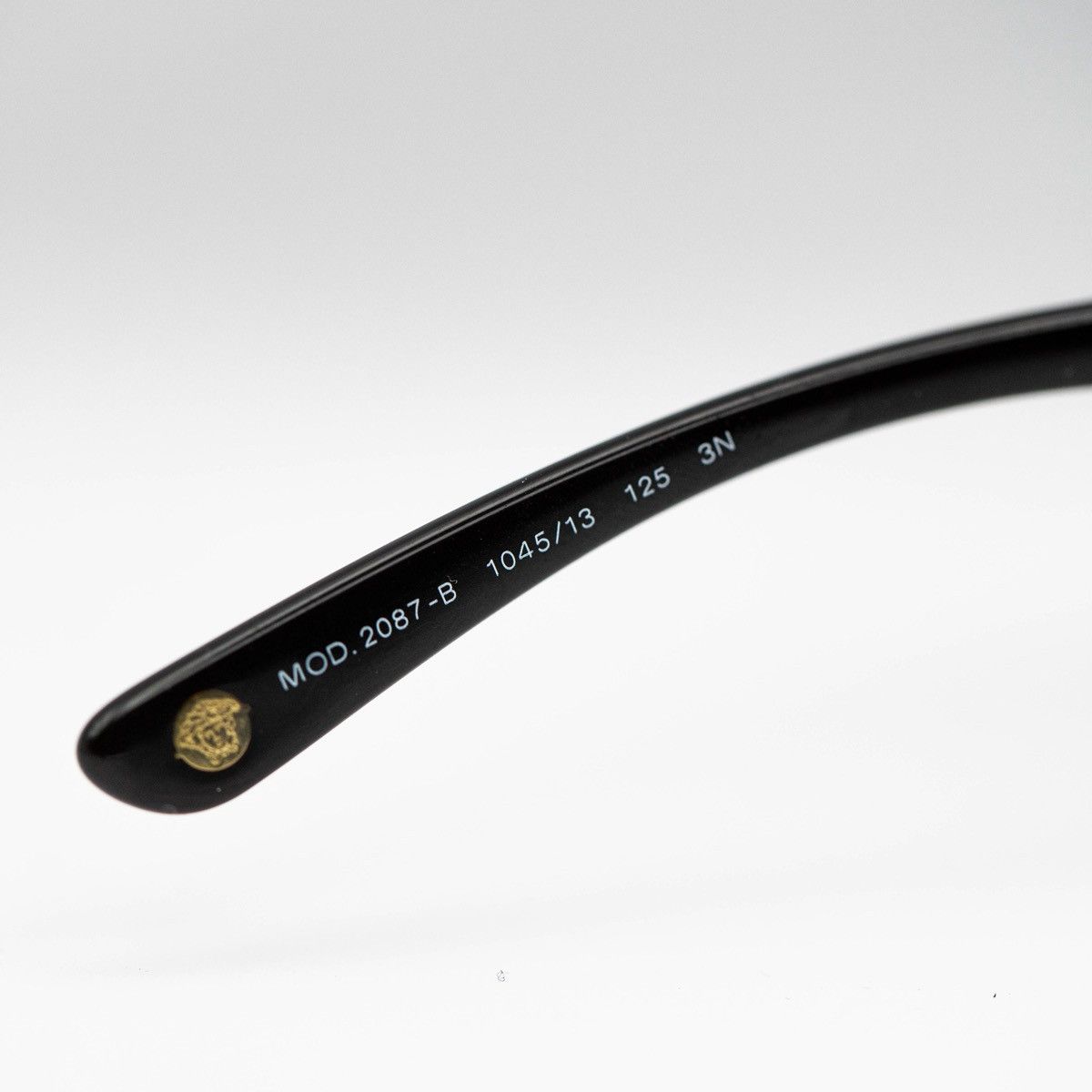 Versace Vintage y2k Versace shield sunglasses Size ONE SIZE - 11 Thumbnail
