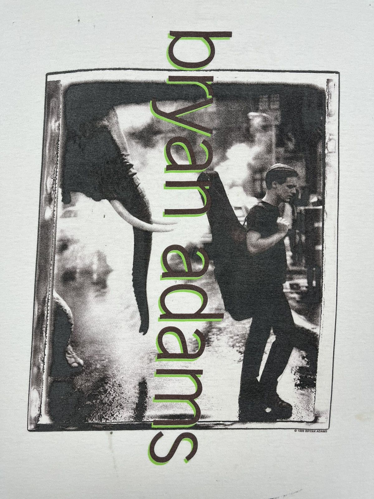 Band Tees Vintage Bryan Adams rock band tour tee 1999 Size US XL / EU 56 / 4 - 7 Thumbnail
