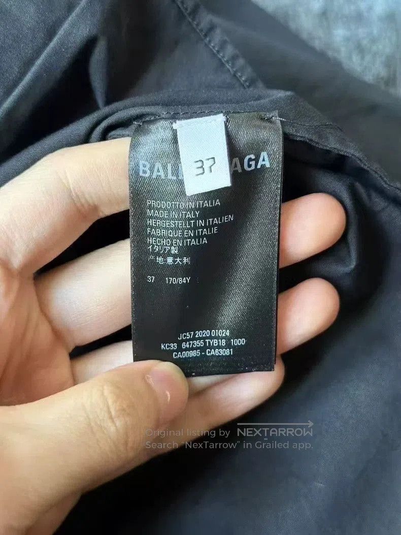 Balenciaga Balenciaga Seven-Language Short-Sleeve Shirt. Size US S / EU 44-46 / 1 - 4 Thumbnail
