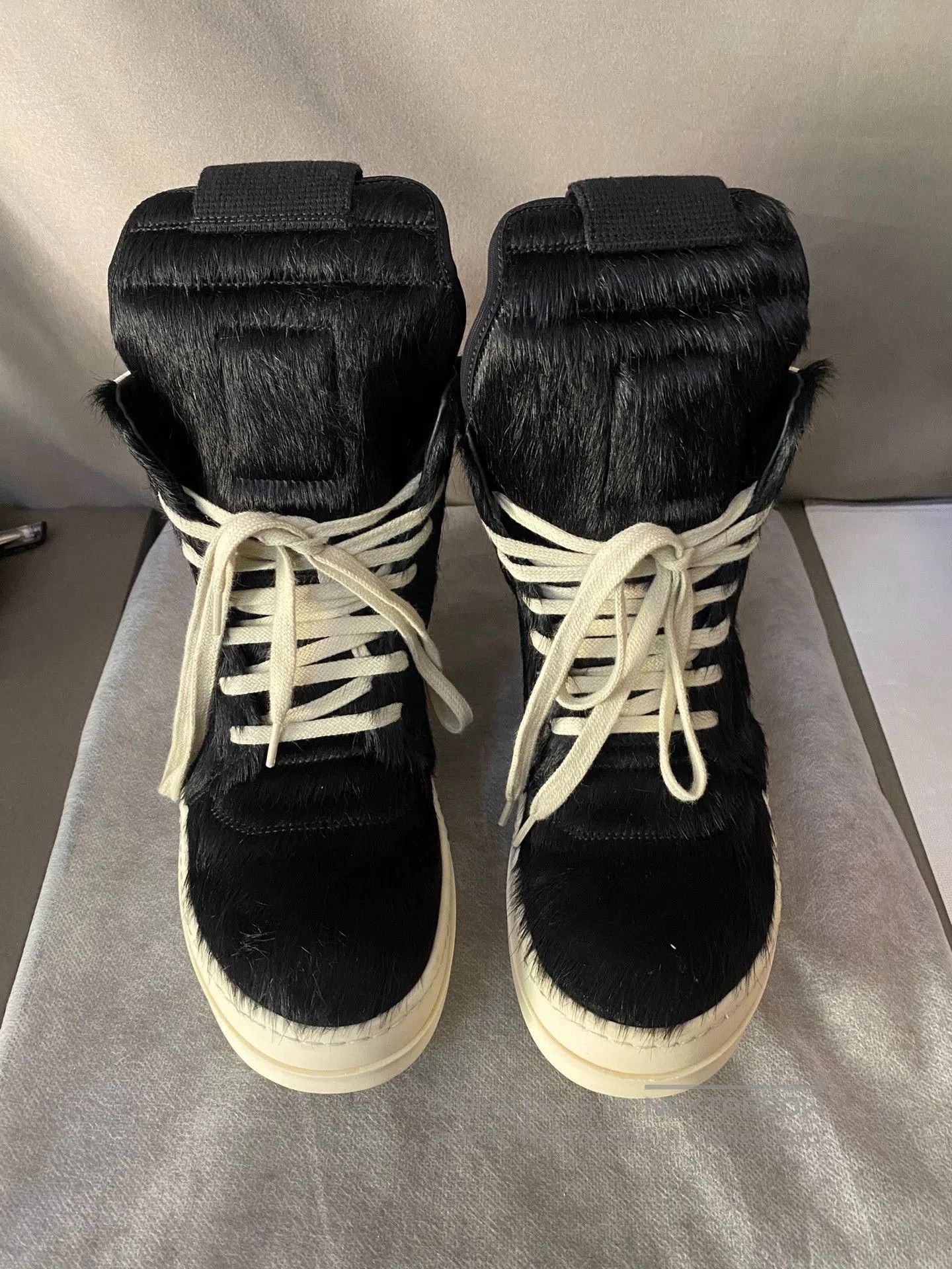 Rick Owens rick owens black fur triangle sneakers size 39. Size US 6 / EU 39 - 2 Thumbnail