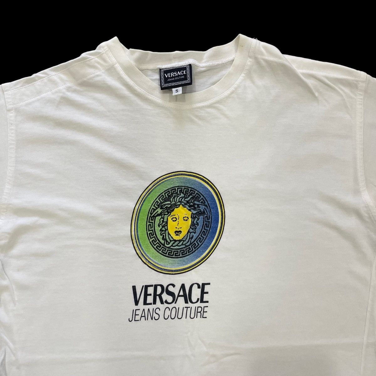 Versace Vintage Versace Jeans Couture Logo T-Shirt Size US S / EU 44-46 / 1 - 1 Thumbnail