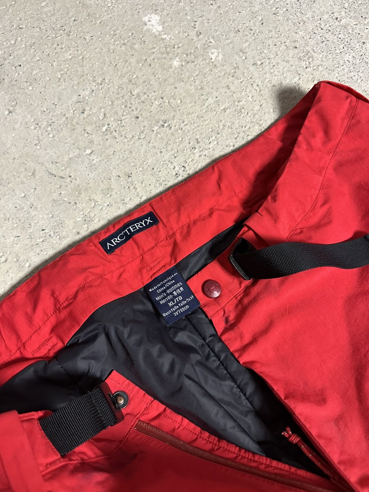 Arc'teryx Arcteryx x Atomic Suit Vintage size - XL gore tex pro Size 44L - 20 Thumbnail