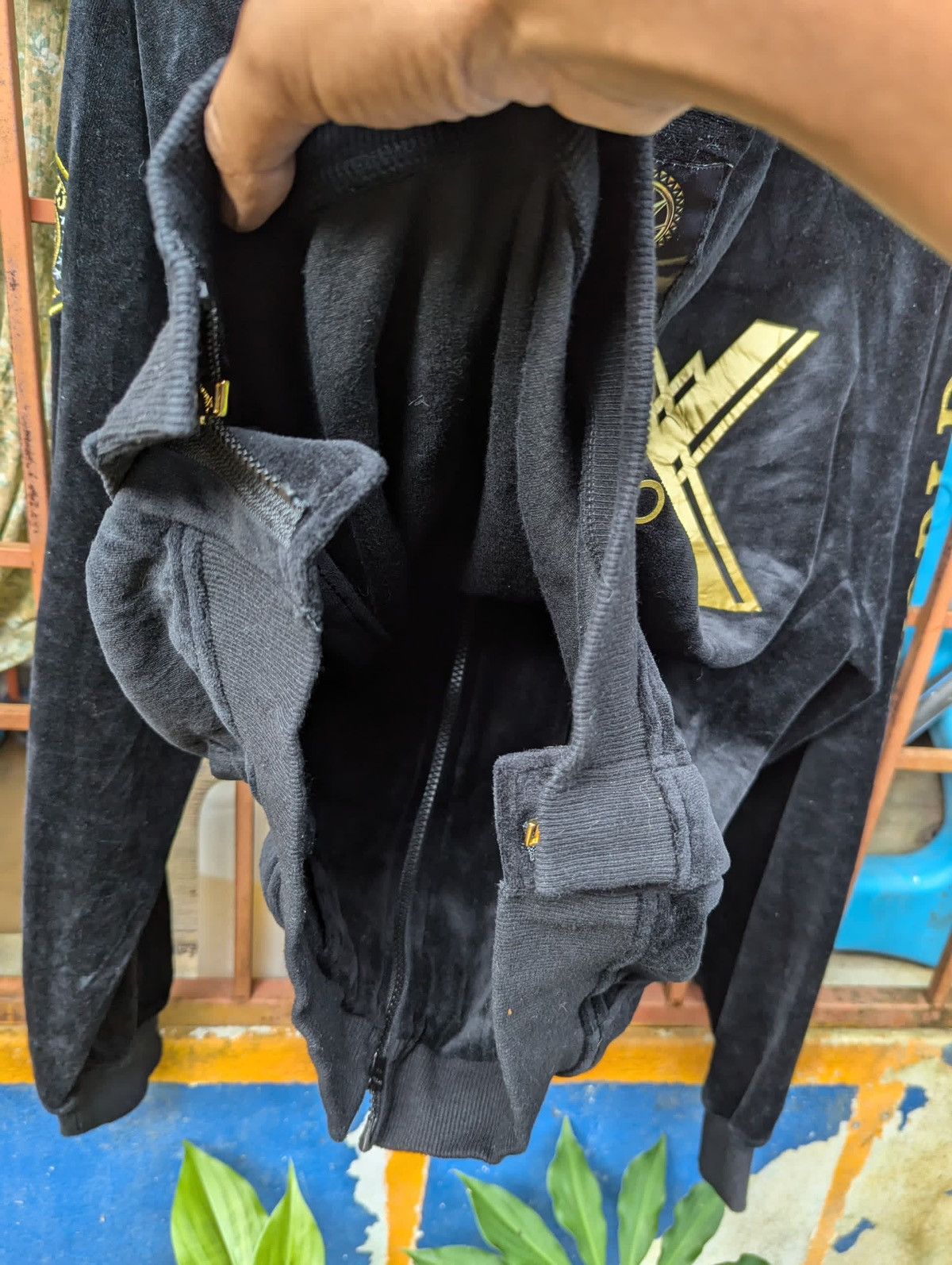 Japanese Brand 24karat Tour Exile Hoodie Velvet Size US S / EU 44-46 / 1 - 5 Thumbnail