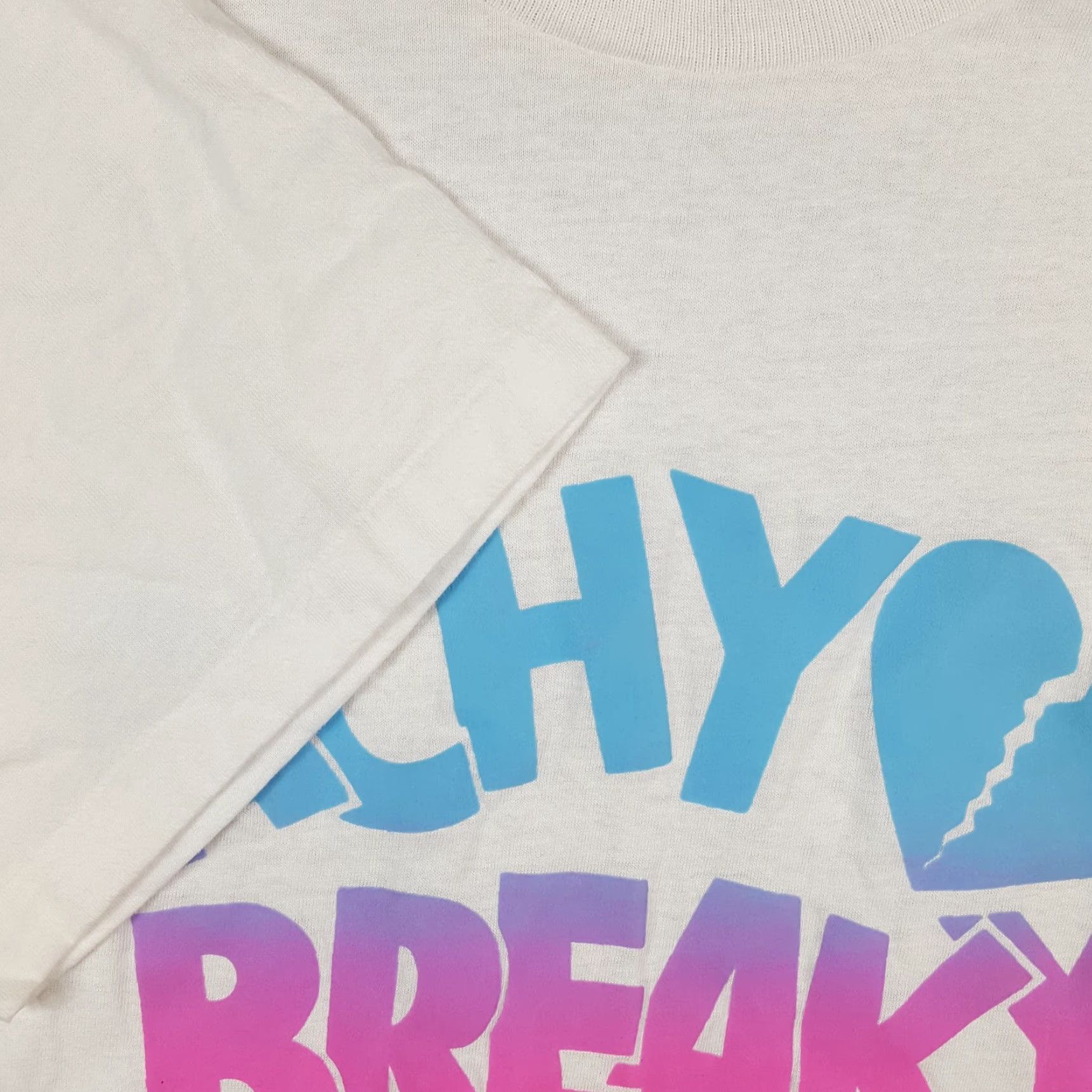 Vintage Vintage Billy Ray Cyrus Achy Breaky Heart T-Shirt XL White 90s Country Music Western Retro Men Size US XL / EU 56 / 4 - 6 Thumbnail