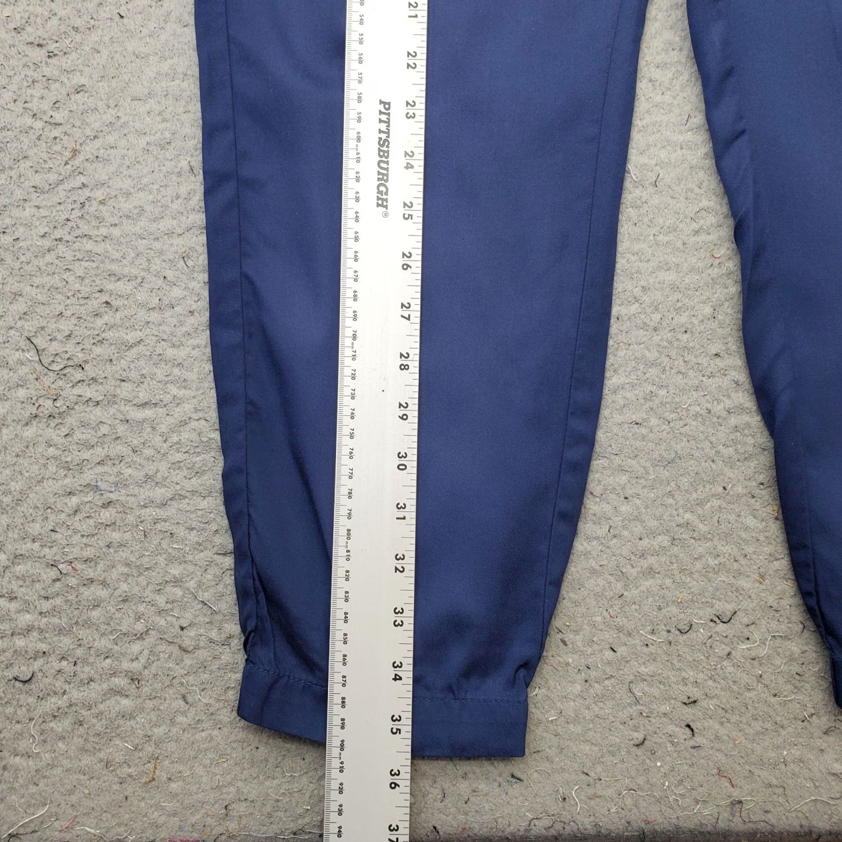 Gap Gap Womens Pants Joggers Navy Elastic Pleated Waist Tapered Leg 26.75 Inseam M Size L Measurements Casual Activewear Knit Lyocell 100% Size 32" / US 10 / IT 46 - 3 Thumbnail