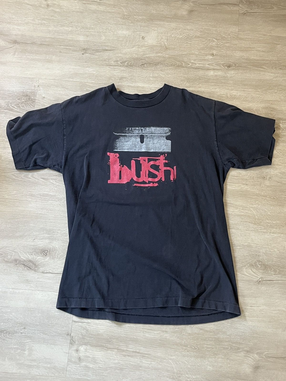 Band Tees 90s Bush Razorblade Suitcase tee Size US L / EU 52-54 / 3 - 1 Thumbnail