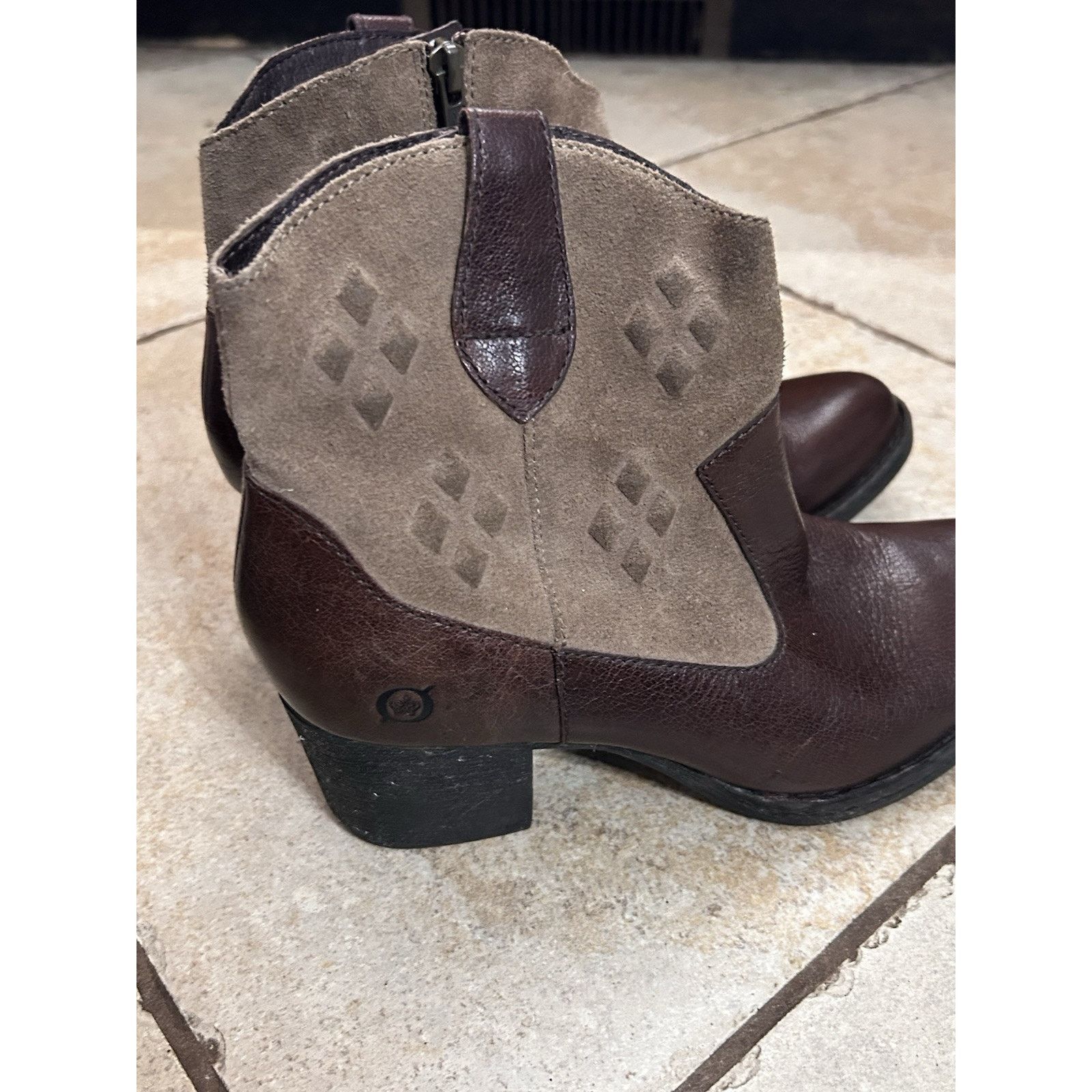 Born Born Leather Heeled Ankle Boots Women’s Size 9.5 Brown Size US 9.5 / IT 39.5 - 2 Thumbnail