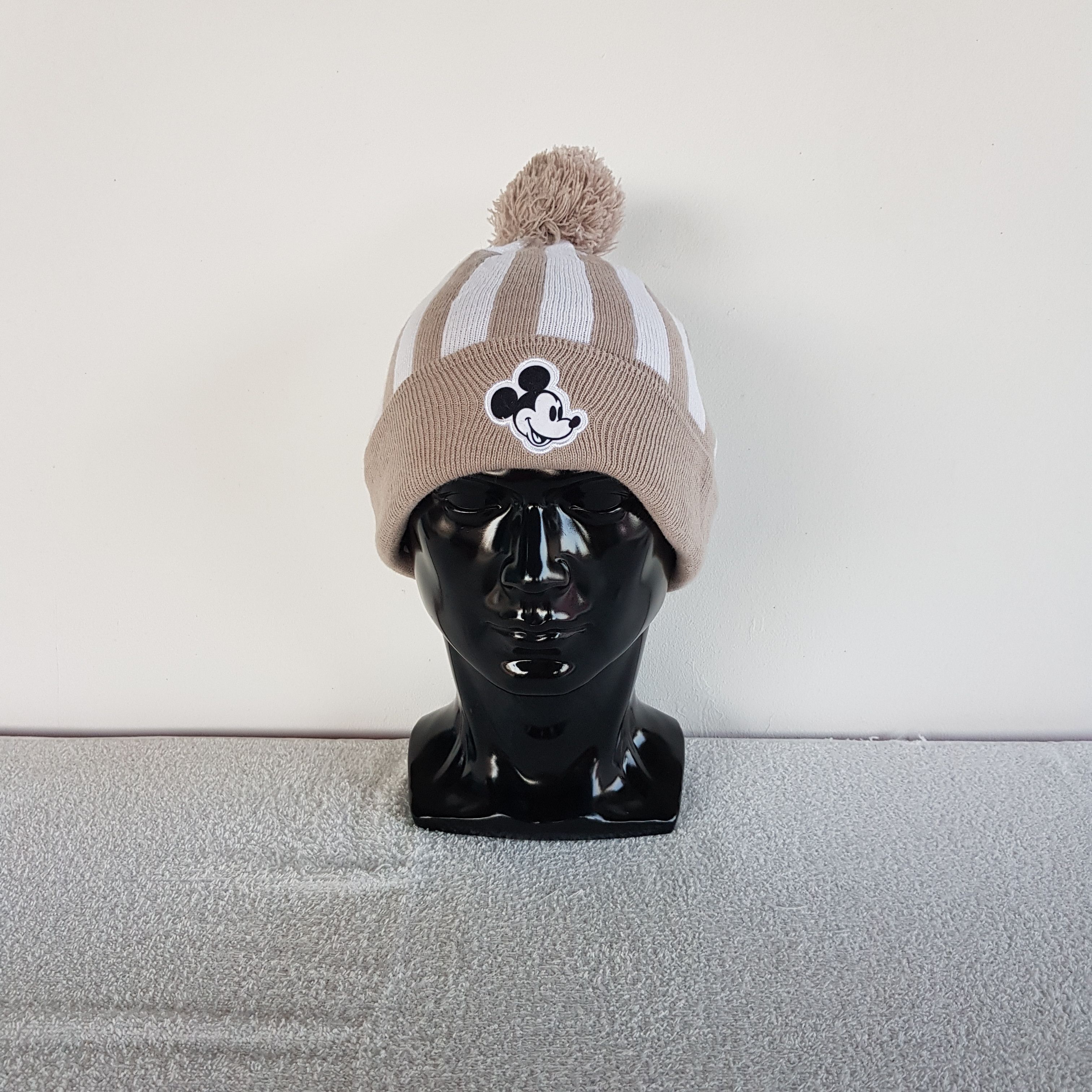 Disney Vintage Mickey Mouse Hats Disney Beanie Cartoon Snow Caps Size ONE SIZE - 2 Thumbnail