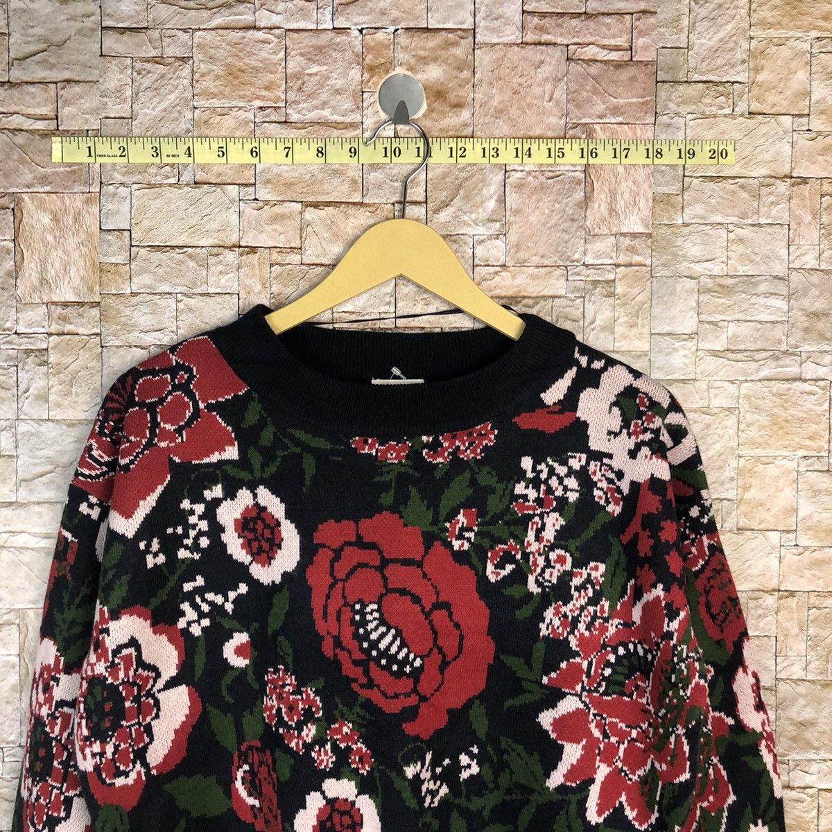 GU GU Red Flower art full sweatshirt Knitwear #A464 Size S / US 4 / IT 40 - 2 Thumbnail