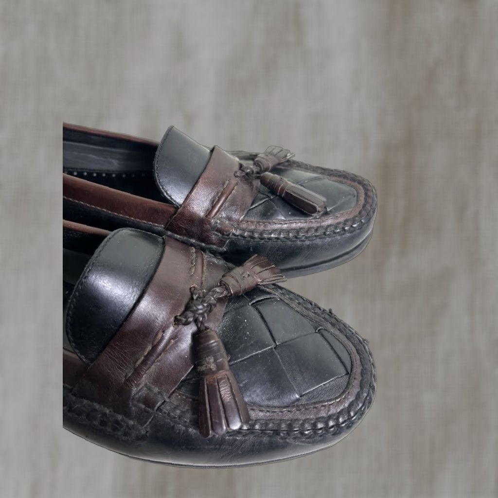 Johnston & Murphy Woven Leather Tassel Loafer Mens 9.5 Black Brown Dress Slip On Classic Leather Upper Cushioned Insole Medium Width Mens Shoes