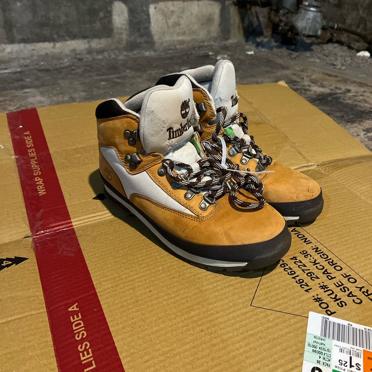 Timberland Timberland boots workwear beige brown Size US 7 / EU 40 - 1 Thumbnail