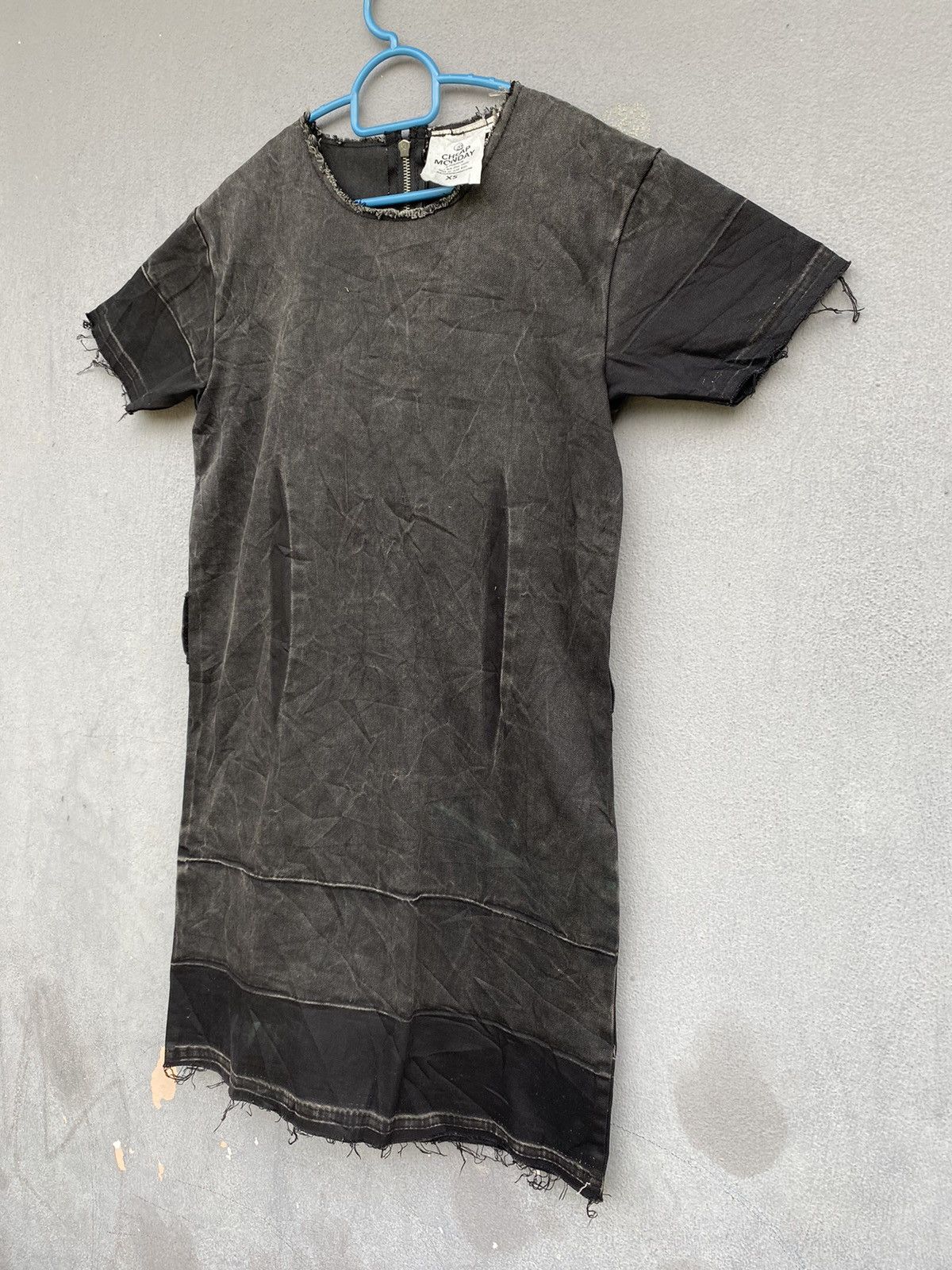 Cheap Monday Cheap Monday Reworked Raw Seam Denim Dress Shirt Size XS / US 0-2 / IT 36-38 - 2 Thumbnail