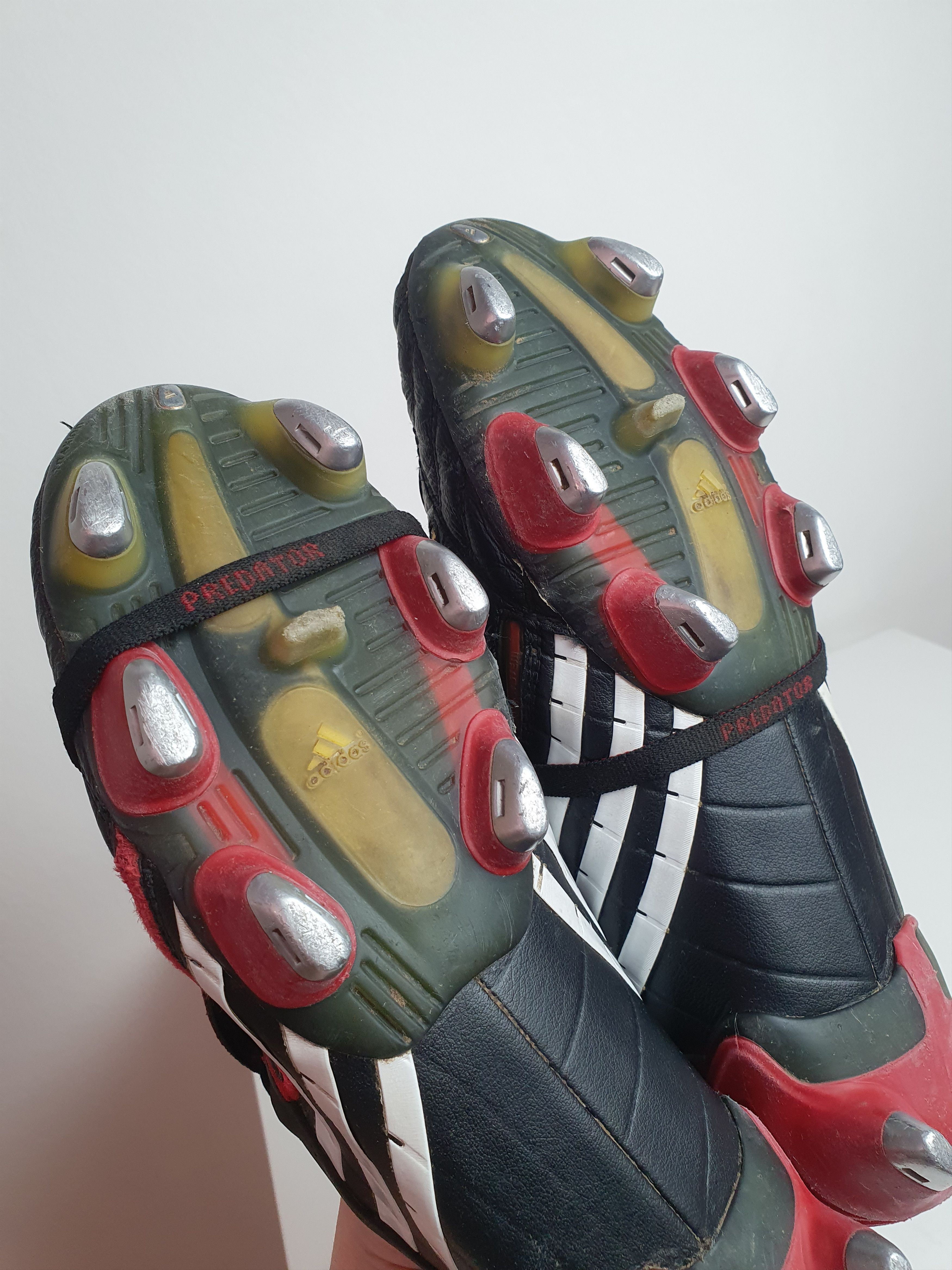 Adidas Vintage Soccer Football shoes Adidas Predator Powerswerve Size US 8 / EU 41 - 9 Thumbnail