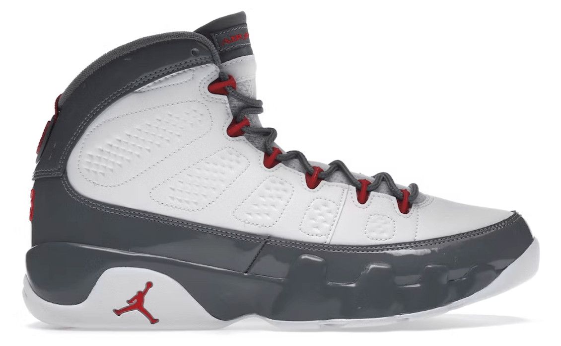 Nike 9 Retro Fire Red Size US 7 / EU 40 - 1 Thumbnail