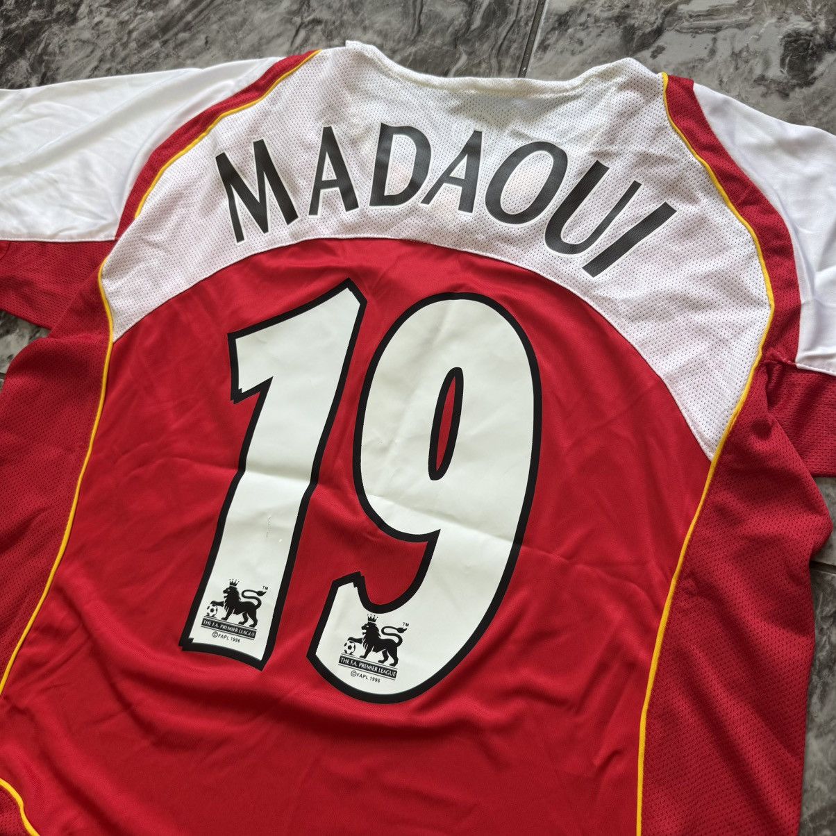Nike Nike total 90 Arsenal Jersey Football Jersey Nike Size US M / EU 48-50 / 2 - 4 Thumbnail