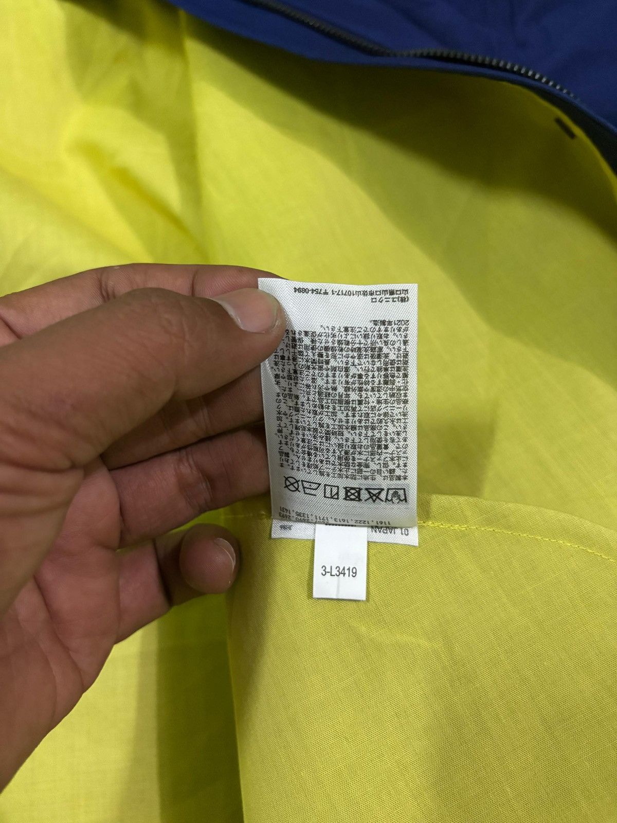 Marni Marni X Uniqlo Rain Coat Jacket Hooded Design Size US L / EU 52-54 / 3 - 16 Thumbnail
