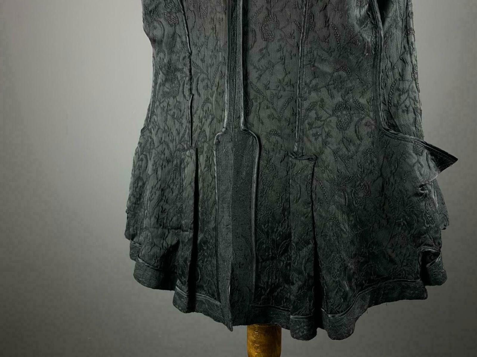 Designer Ladies Sarah Pacini Black Wool Coat Jacket Size 3 Size L / US 10 / IT 46 - 7 Thumbnail