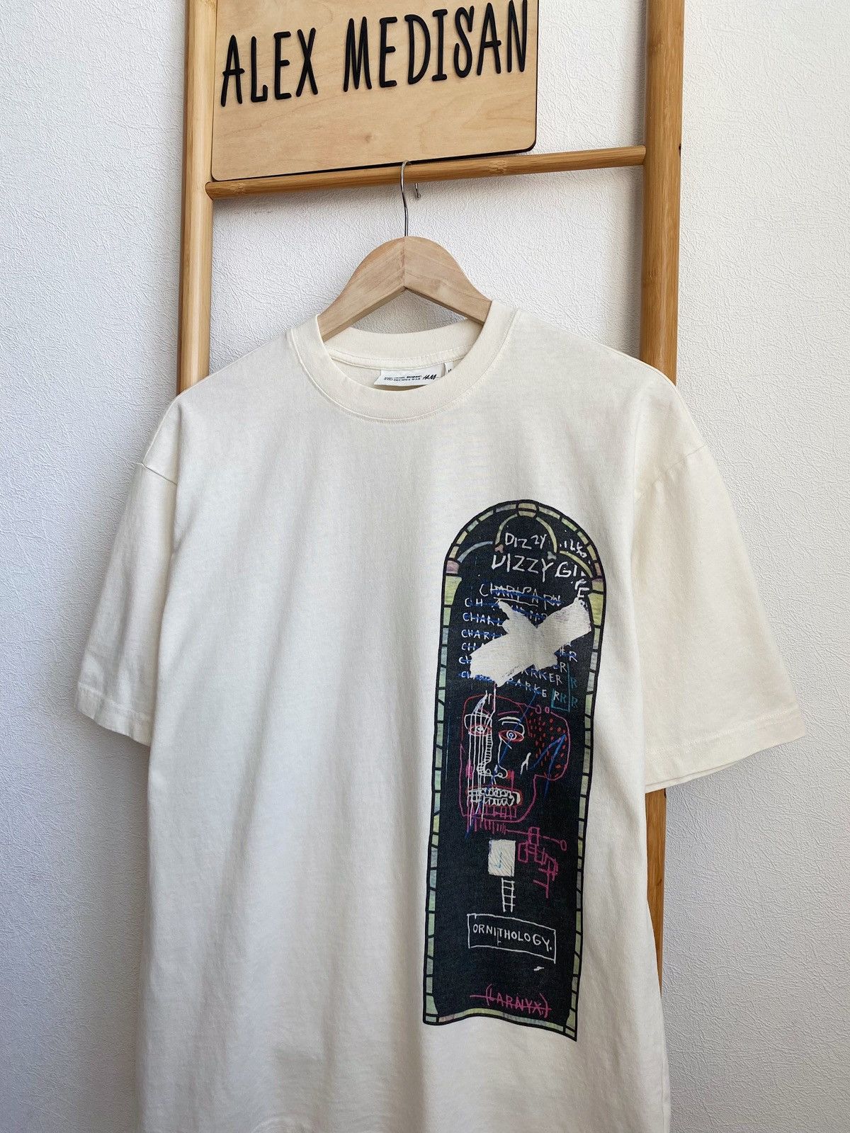 H&M × Jean-Michel Basquiat × Who Decides War WHO DECIDES WAR x BASQUIAT x H&M RELAXED FIT COTTON T-SHIRT Size US S / EU 44-46 / 1 - 1 Thumbnail
