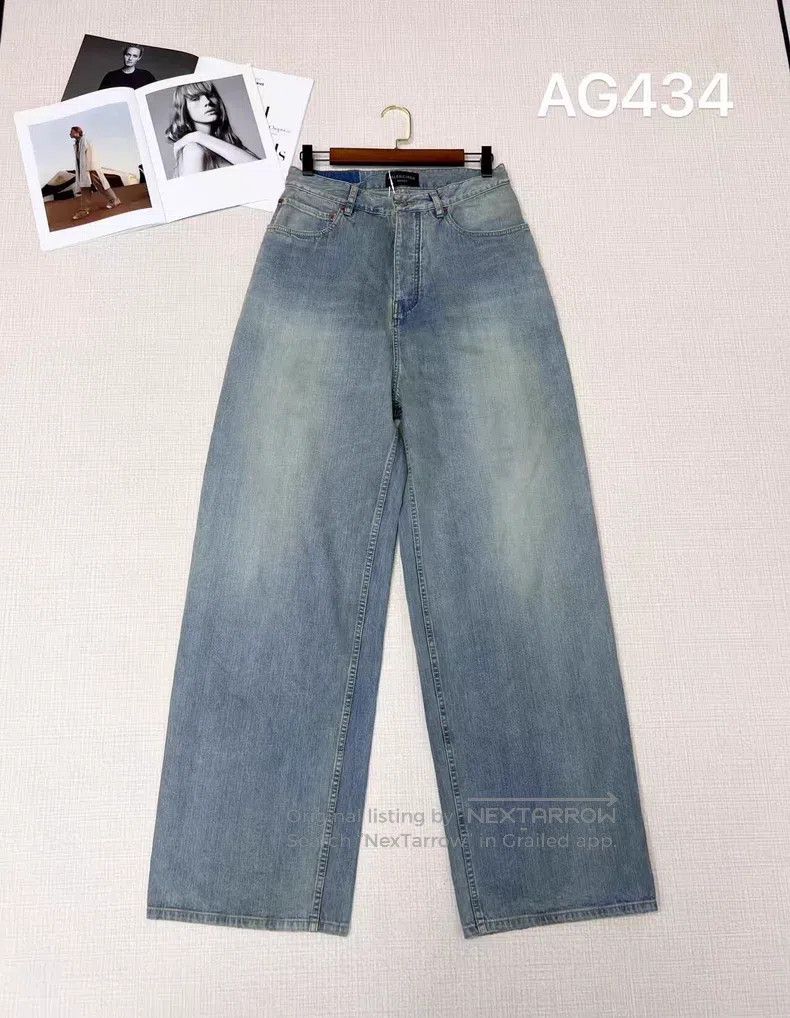Balenciaga Balenciaga size XXS Distressed Denim Jeans Size US 27 - 1 Thumbnail